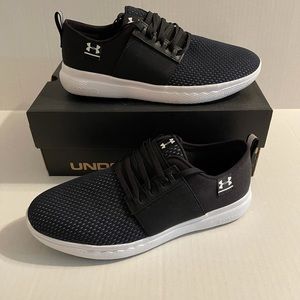 Women’s UA Sneakers